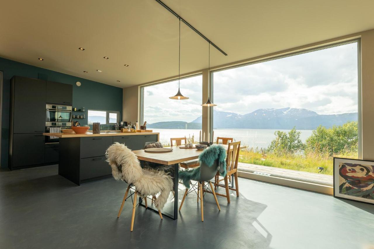 Indulge In Beautiful Nature And Amazing Views. Mortenhals Bagian luar foto