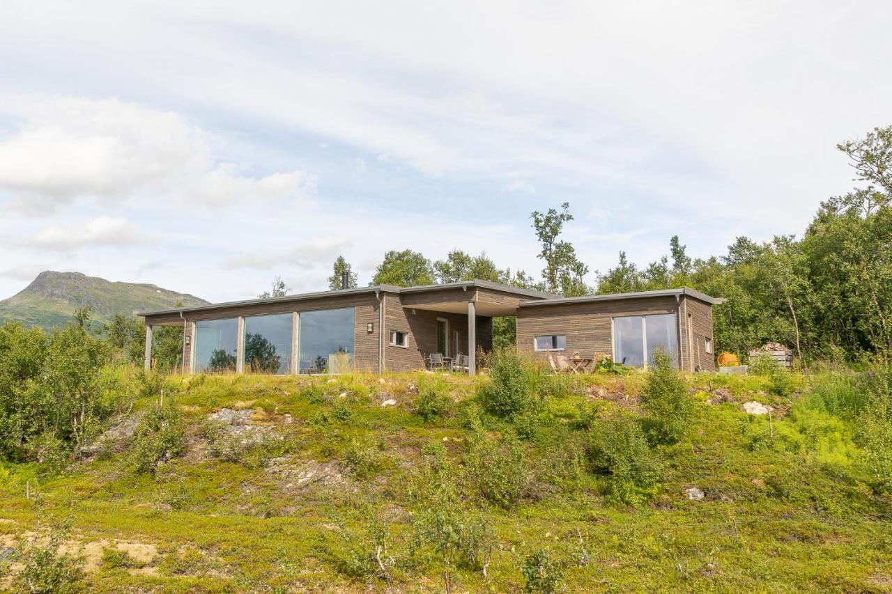 Indulge In Beautiful Nature And Amazing Views. Mortenhals Bagian luar foto